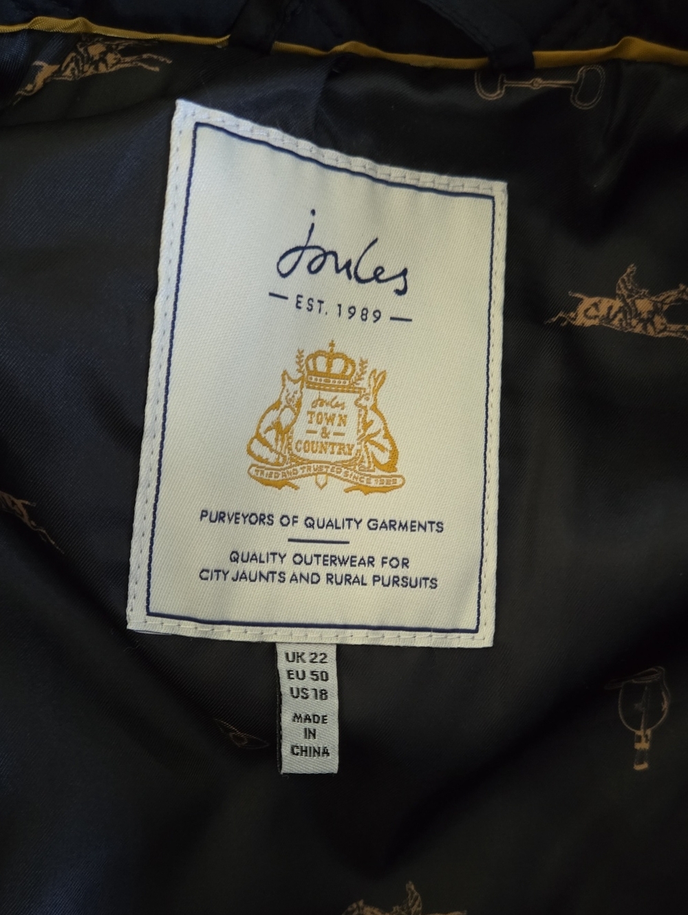 Joules Women's Quilted Sleeveless Vest Jacket - Black. Like new!  Size 18 - Picture 6 of 14